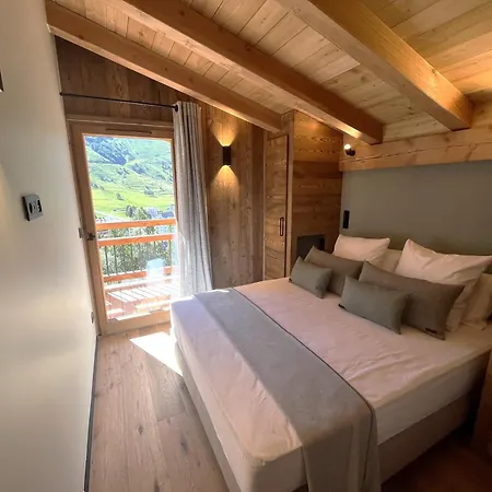 Les 3 Ours By Leavetown Vacations Apartment Les Deux Alpes